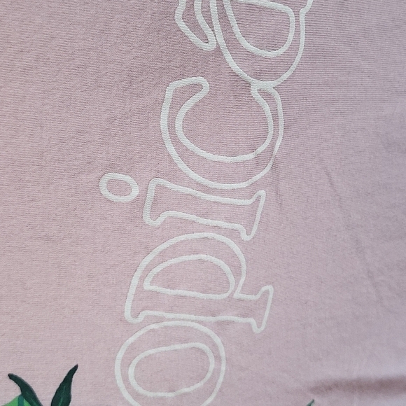 Divided pink short sleeve "Tropical" graphic print tee - Picture 4 of 10